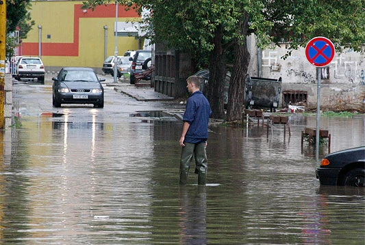 Upozorenje zbog mogućeg jakog nevremena u BiH