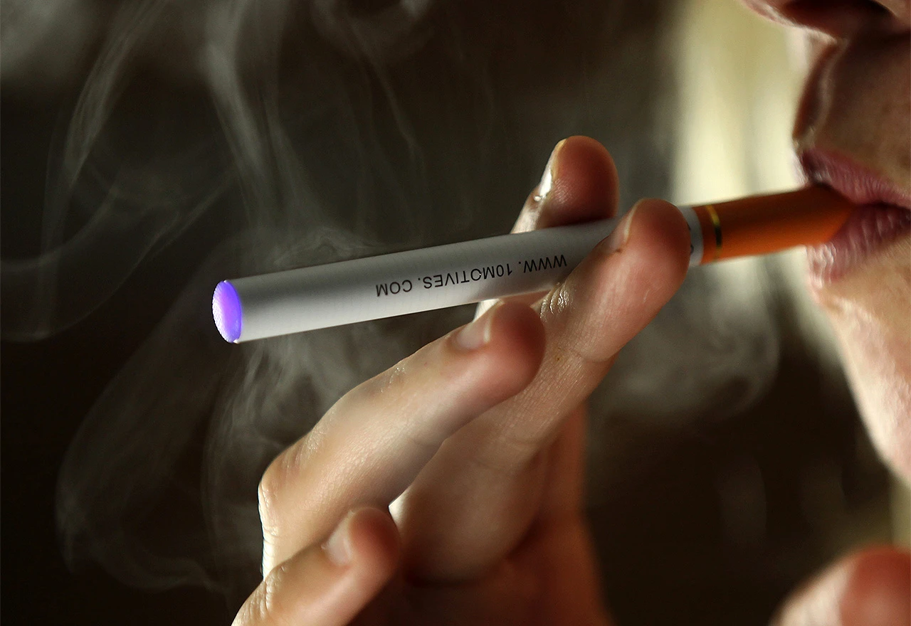 Ubila ga elektronska cigareta