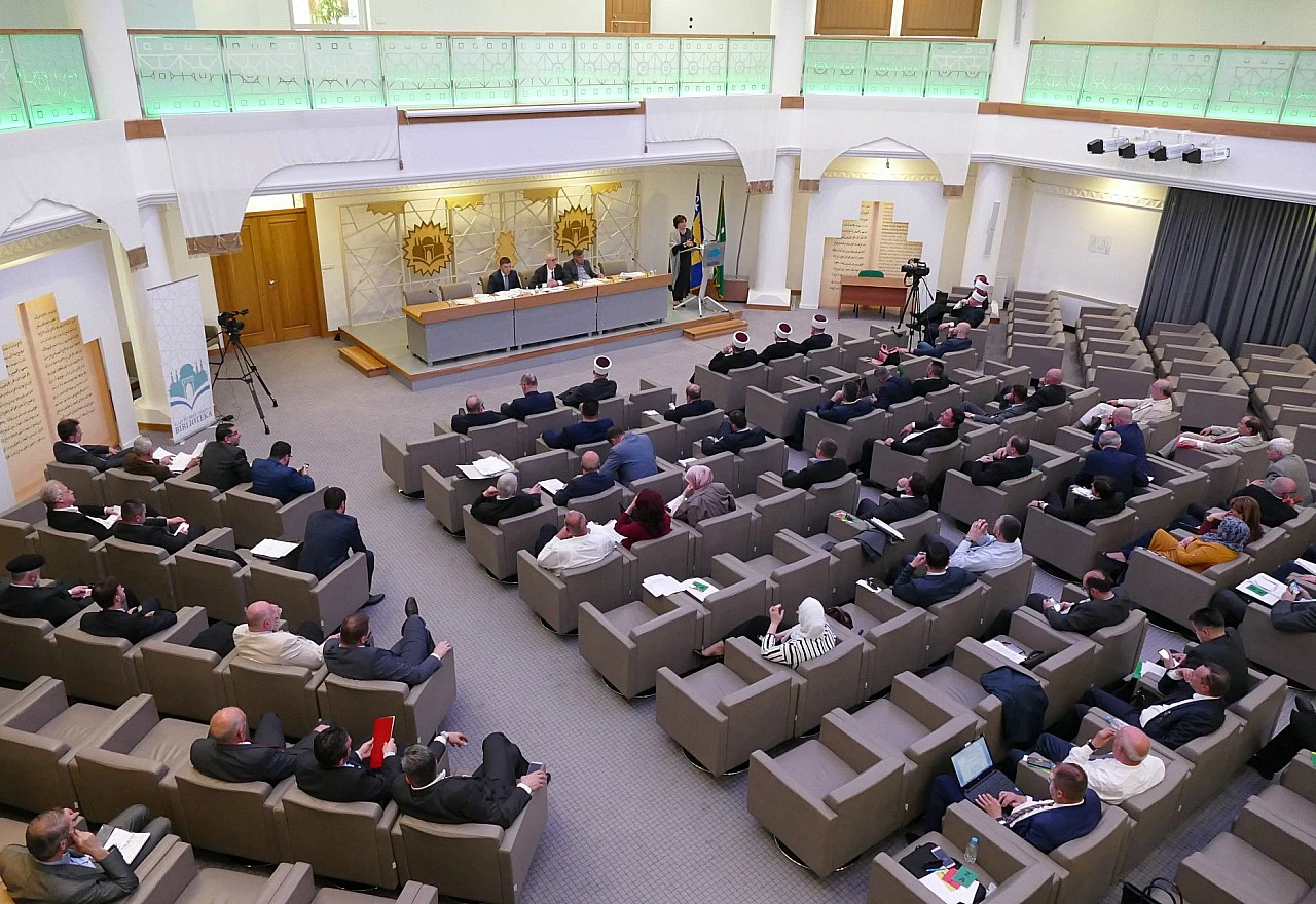 Ne rade na baušteli: Islamska zajednica tvrdi da imami ne napuštaju BiH
