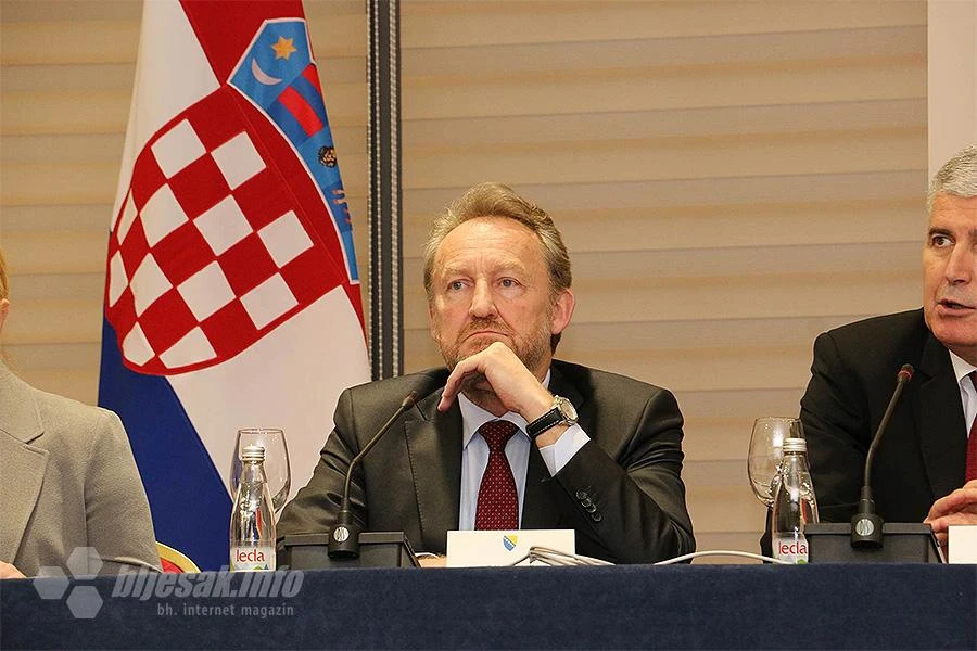 Izetbegović: BiH pripada pravo na otvoreno more