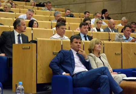 Novalić: U mom mandatu otvorili smo 38.135 radnih mjesta