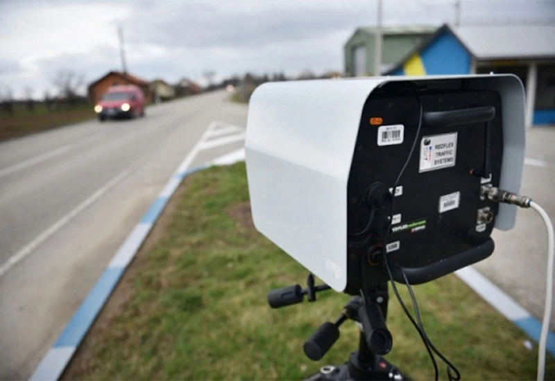 Radar u pet dana zabilježio 800 prekršaja