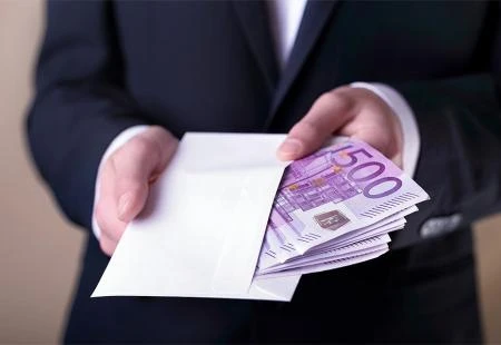 Milijuni iz državnih proračuna u sivoj zoni predizbornih kampanja