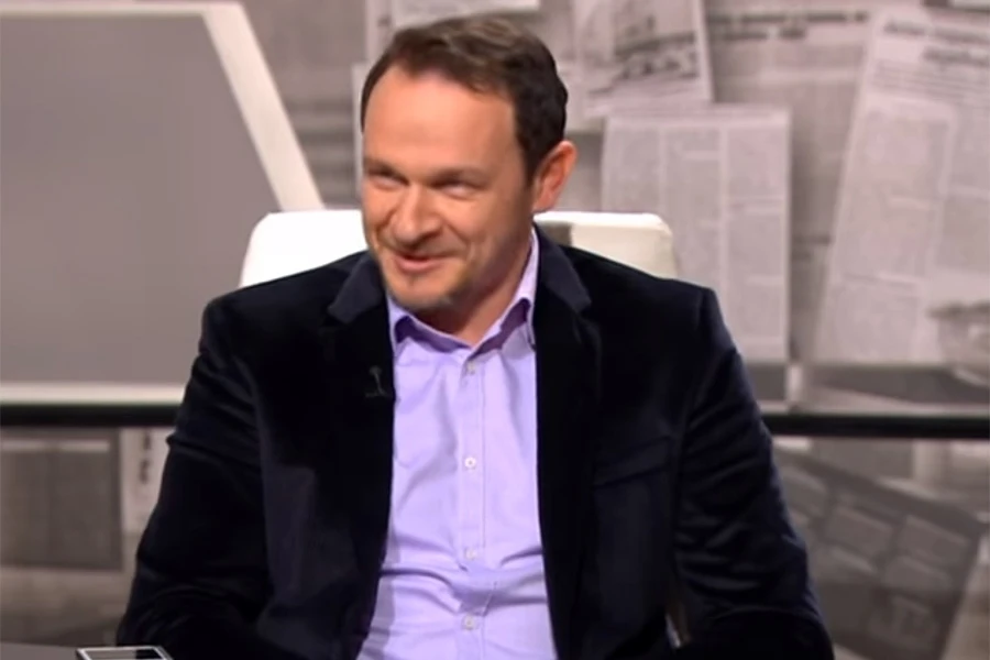 Bešlagić: Političari u BIH truju narod kako bi vladali u svojim torovima