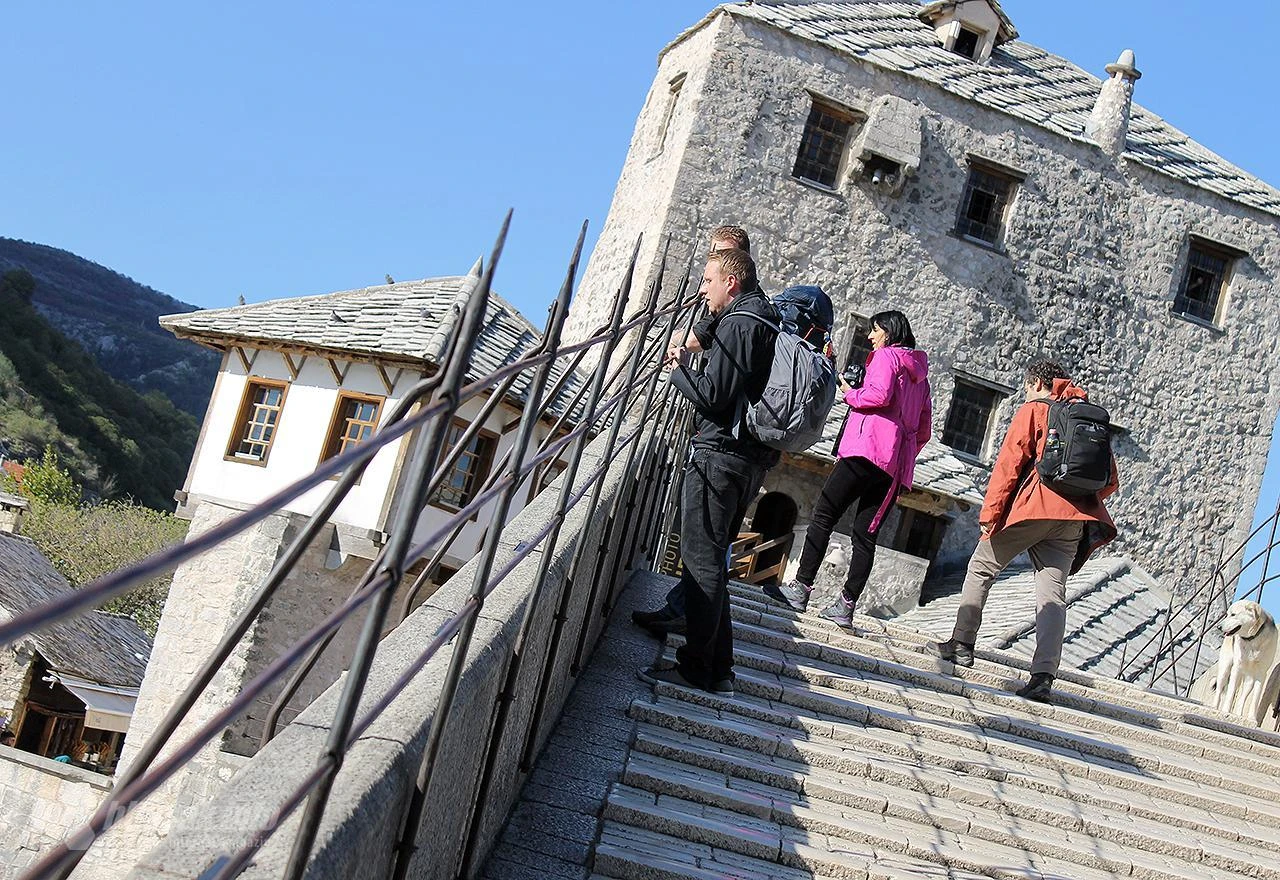 Mostar: Turistička sezona počela, trgovci nezadovoljni zaradom