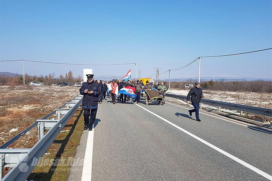 Zaboravljeni branitelji blokirali Bijaču