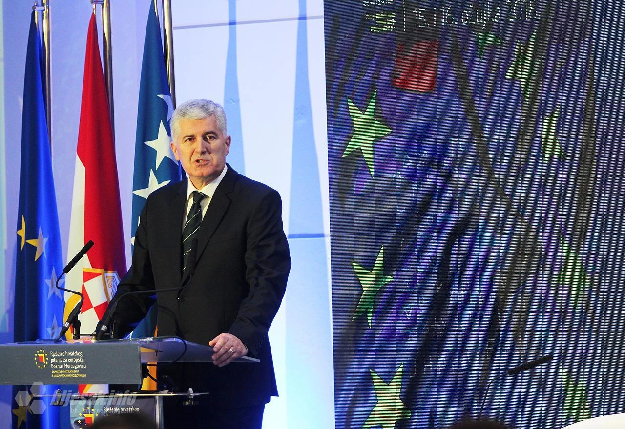 Čović: Hrvatski narod nitko neće dijeliti