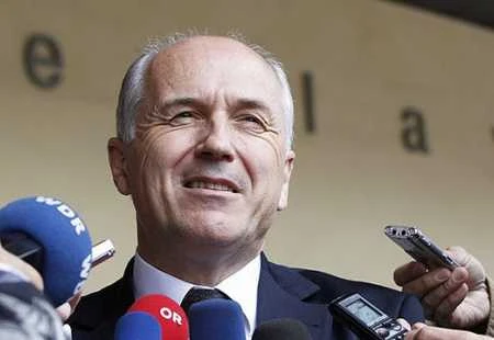 Inzko: Izborni zakon prioritet, a onda spriječiti odlazak mladih
