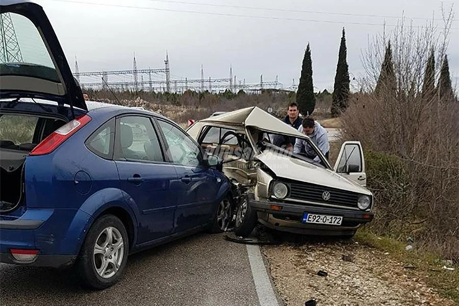 Mostar: Jedna osoba ozlijeđena u teškom sudaru u Čulama