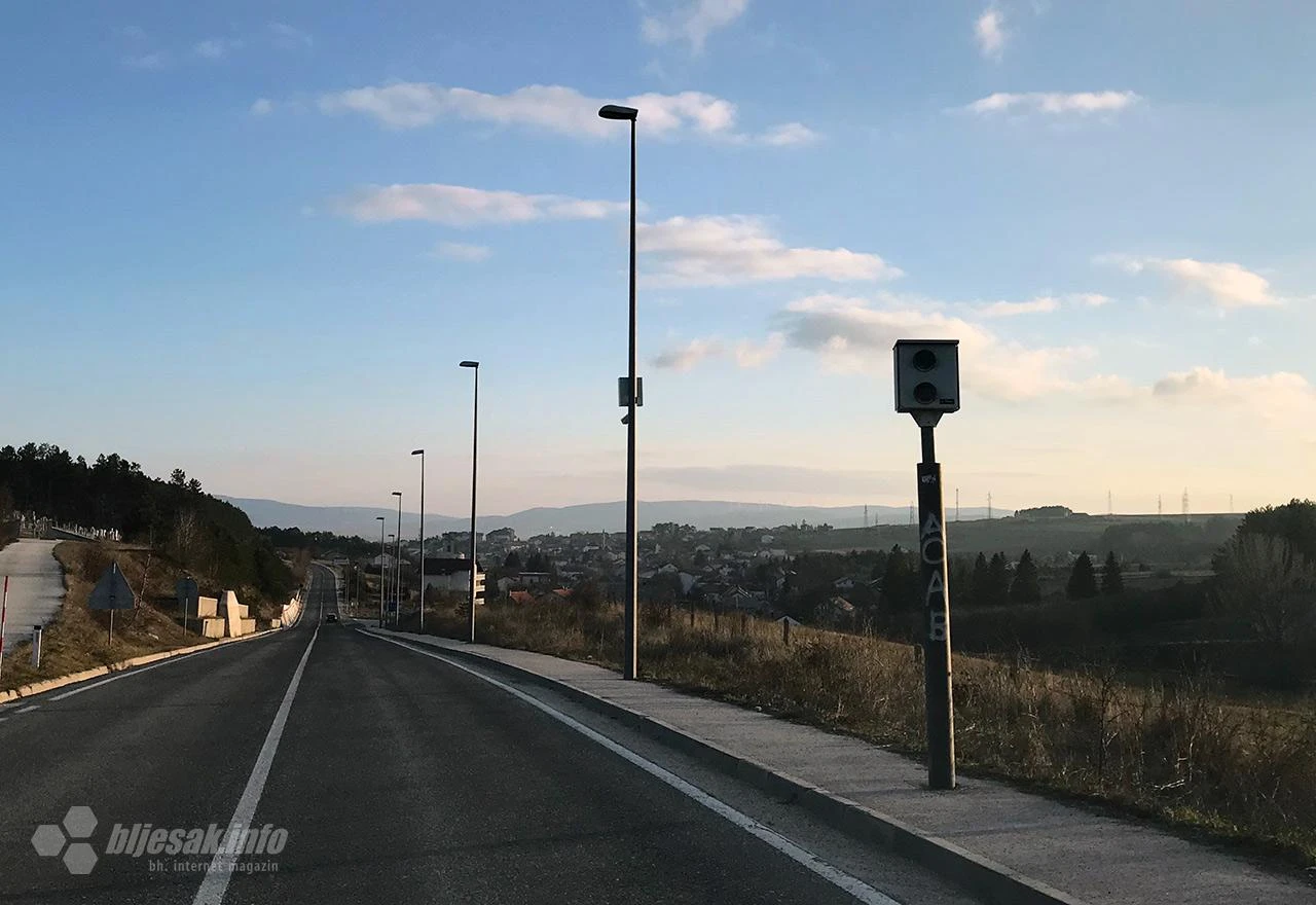 Zbog pogrešno postavljenih kamera za brzinu, grad će vratiti novac vozačima?