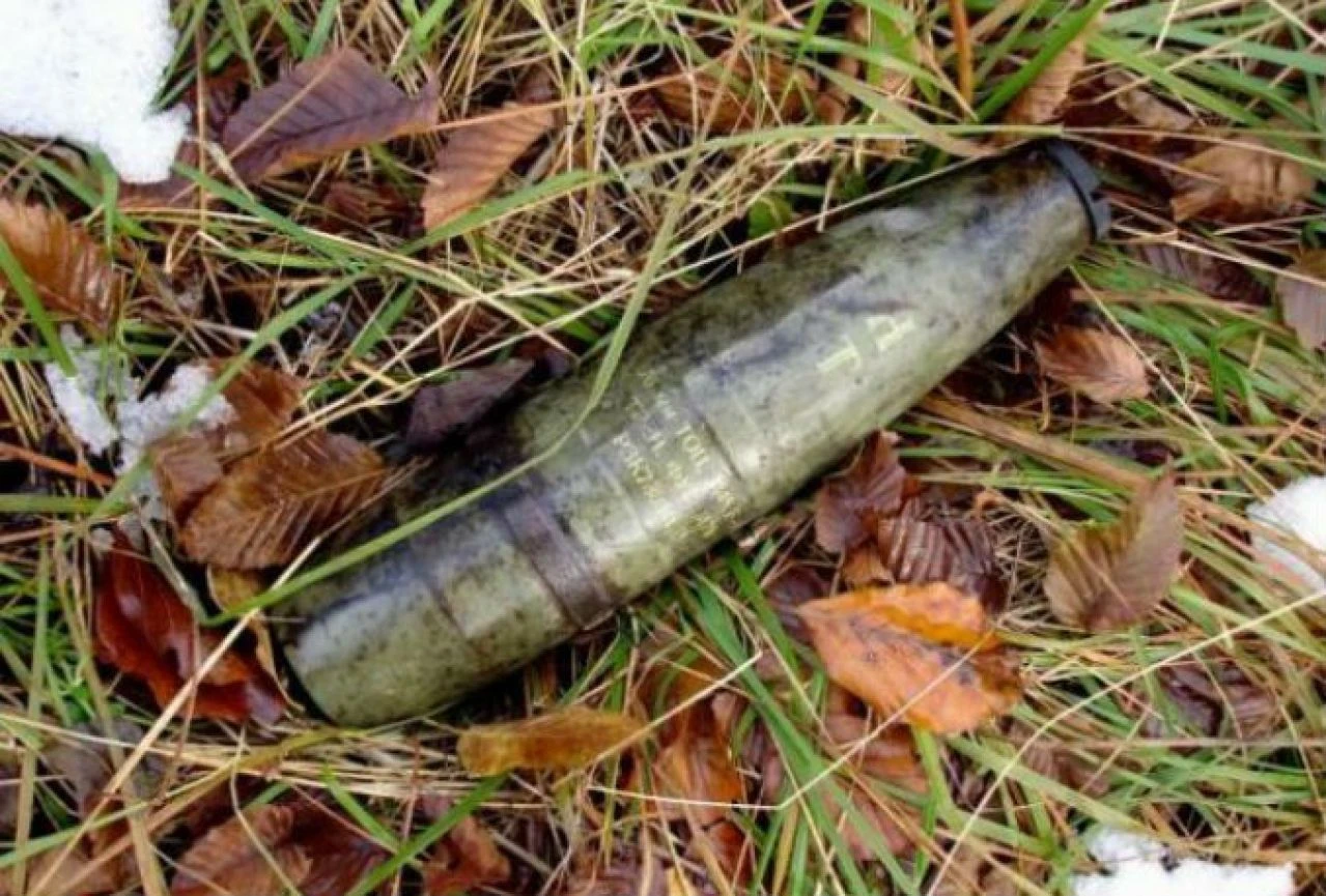 U Mostaru pronađene ručna bomba i granata, u Čapljini nepoznata granata