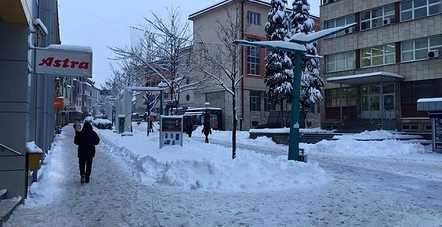 Na području Grada Bihaća obustavljena nastava