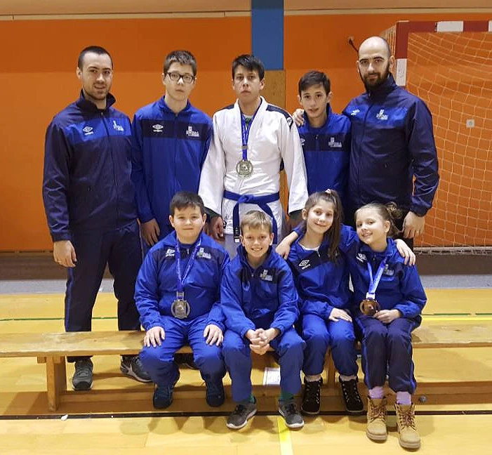 Mostarska Borsa započela sezonu uspješnim nastupom u Češkoj