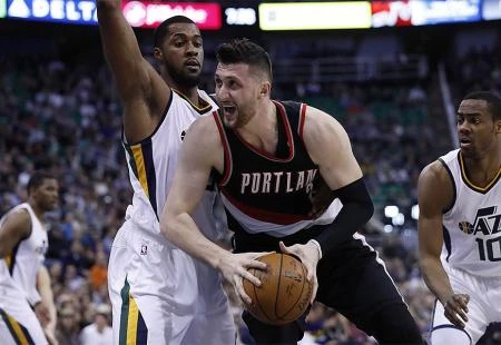 Nurkić sjajan  u porazu Portlanda