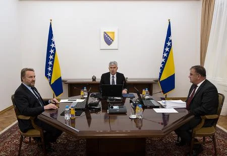 Predsjedništvo BiH: Što hitnije dostaviti odgovore na Upitnik EK