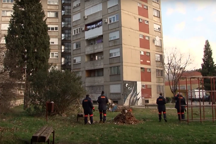 Bešlić upire u građane, građani u Bešlića, a smeće raste