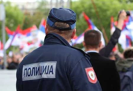 Ministar pohvalio policajce RS-a koji su spasili pet ljudskih života