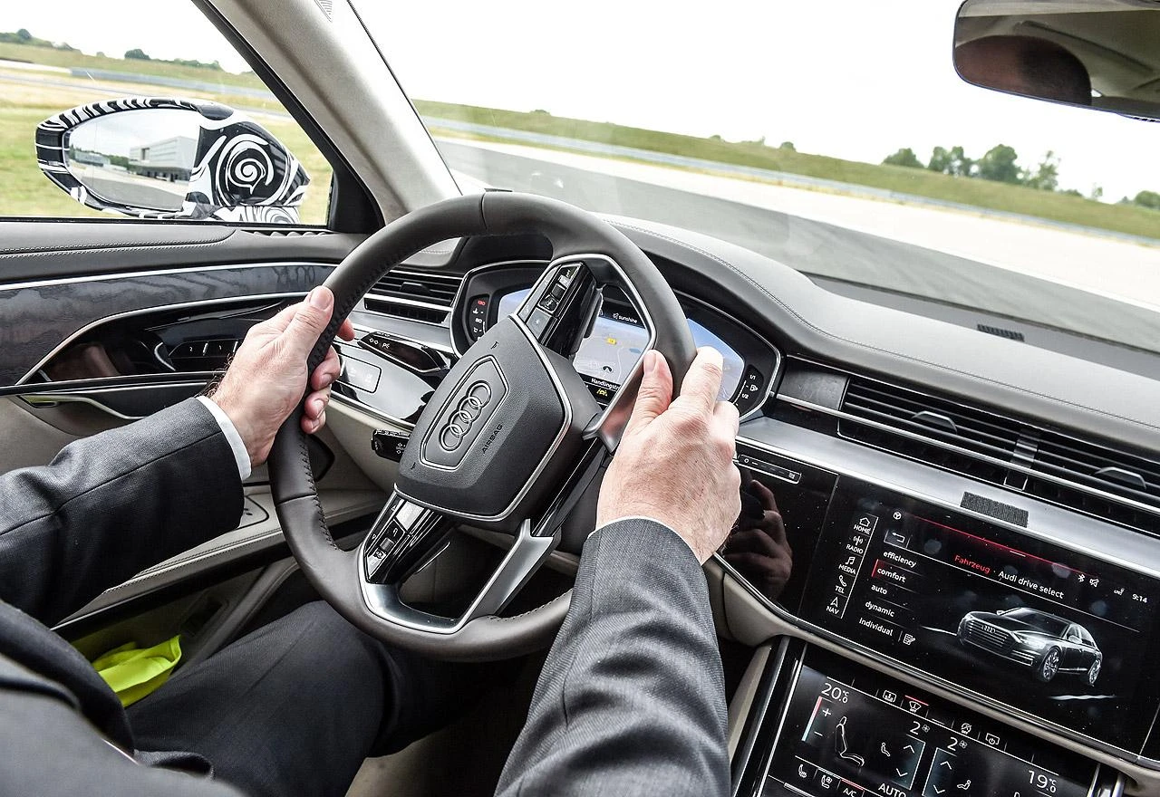 Audijem na autocesti vozio skoro 250 km/h
