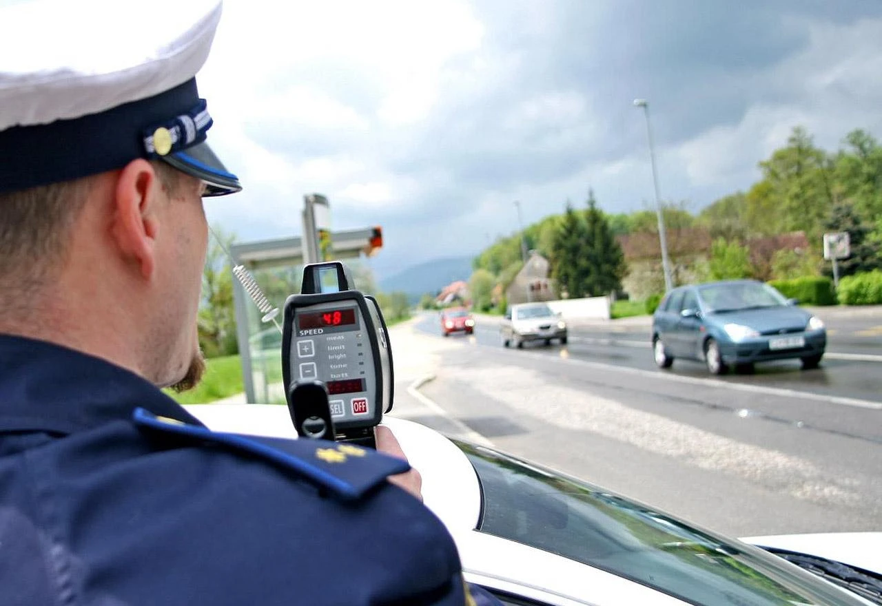 Dobio kaznu zbog prekoračenja brzine automobilom kojeg nije vozio niti ga posjeduje