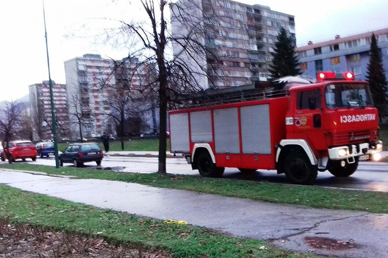 Iz rijeke Bosne izvučeno tijelo utopljenika