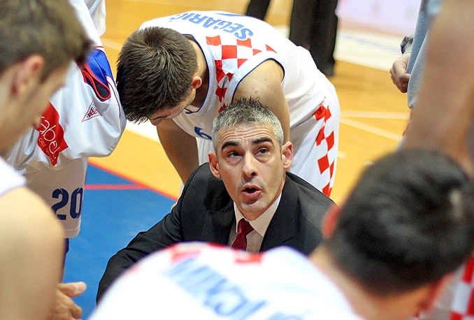 Damir Vujanović treći put preuzeo klupu Širokog