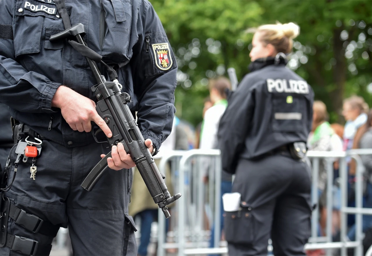 Njemačka policija na nogama: Prijete islamistički teroristi i kineski špijuni