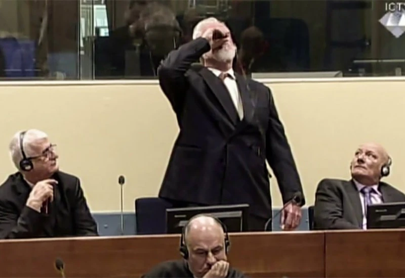 Praljak odvezen iz suda