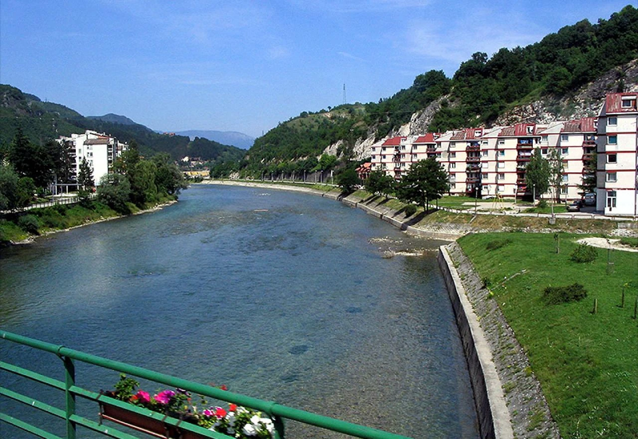 Konjic: Promovirana knjiga "Ratna hirurgija"
