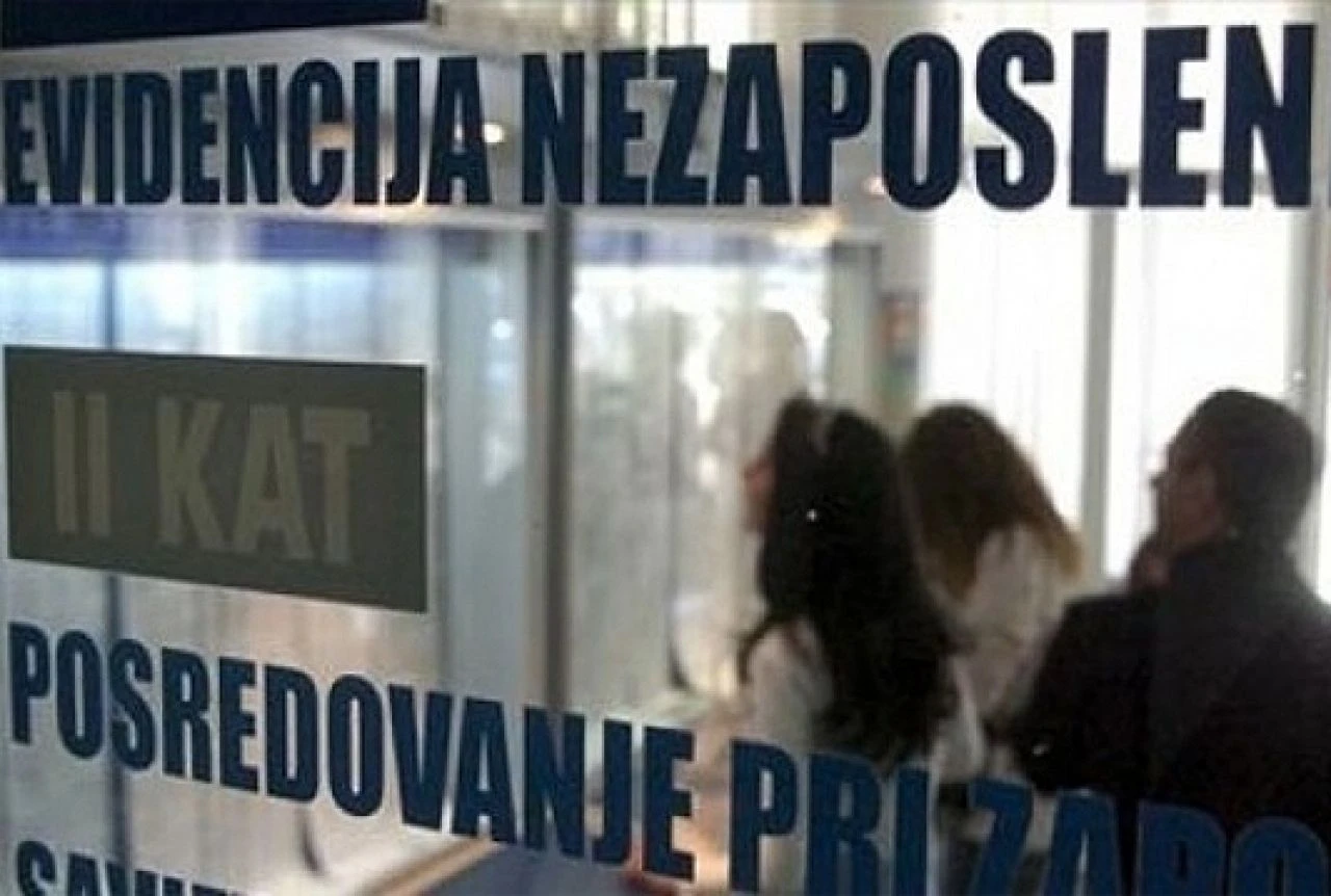 U Županiji posavskoj krajem rujna  registrirana 4.841 nezaposlena osoba