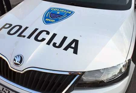 Konjic: Bez oružja opljačkao kladionicu