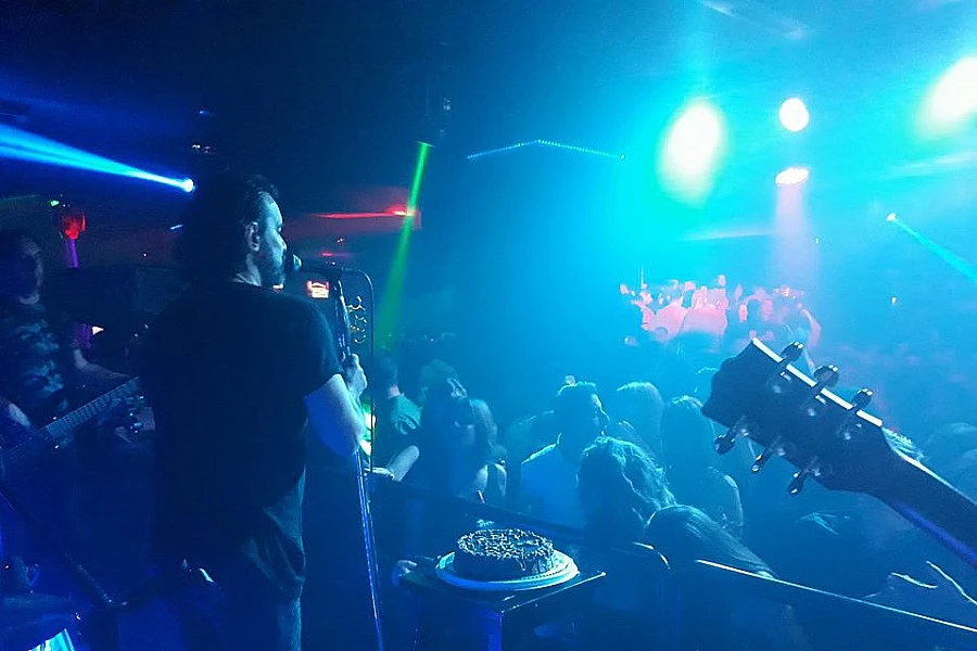 Aca Lukas proslavio rođendan s Mostarcima