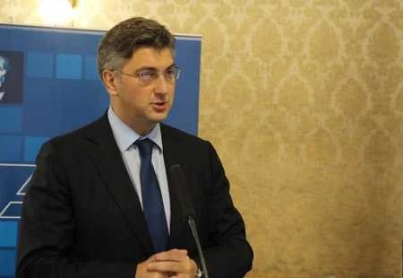 Plenković: Euro Hrvatskoj donosi globalni, politički i ekonomski kredibilitet