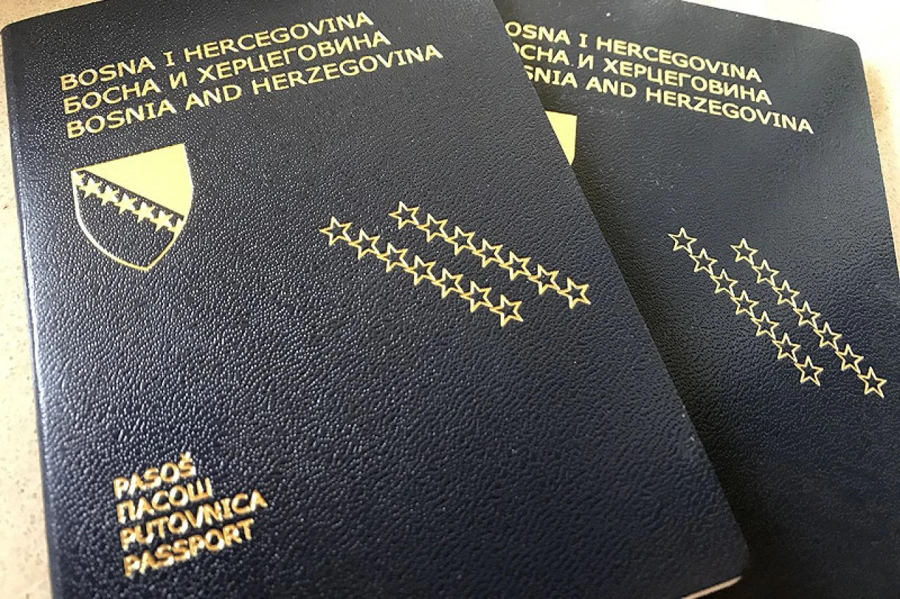 Sve više Hrvata traži bh. putovnice