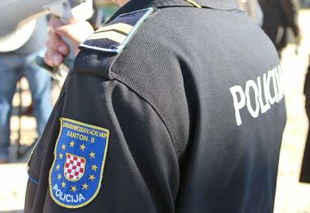 Potvrđena optužnica protiv Ljubušaka koji je pijan udario policajca