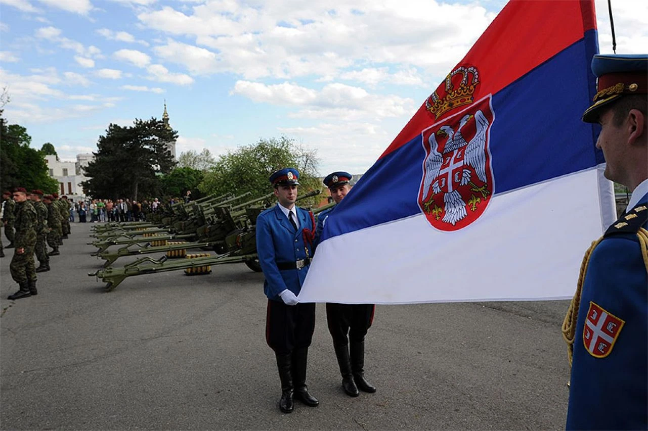 Dodik: Jačanje vojnih potencijala Srbije, značajno za sigurnost RS-a 