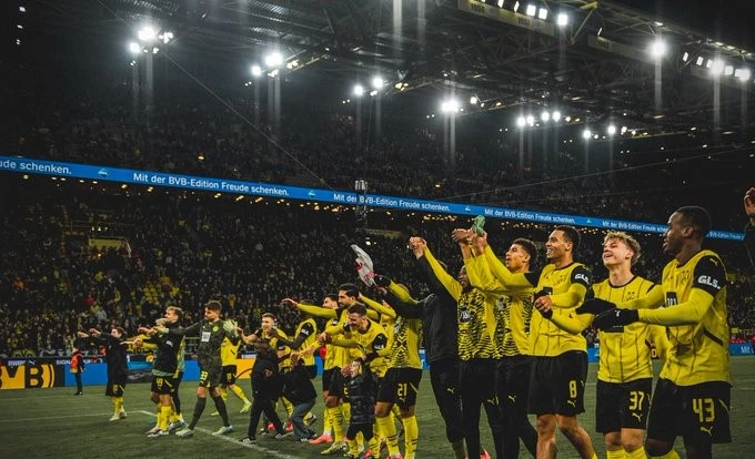 VIDEO I Borussia Dortmund preokretom nanijela prvi poraz Leipzigu