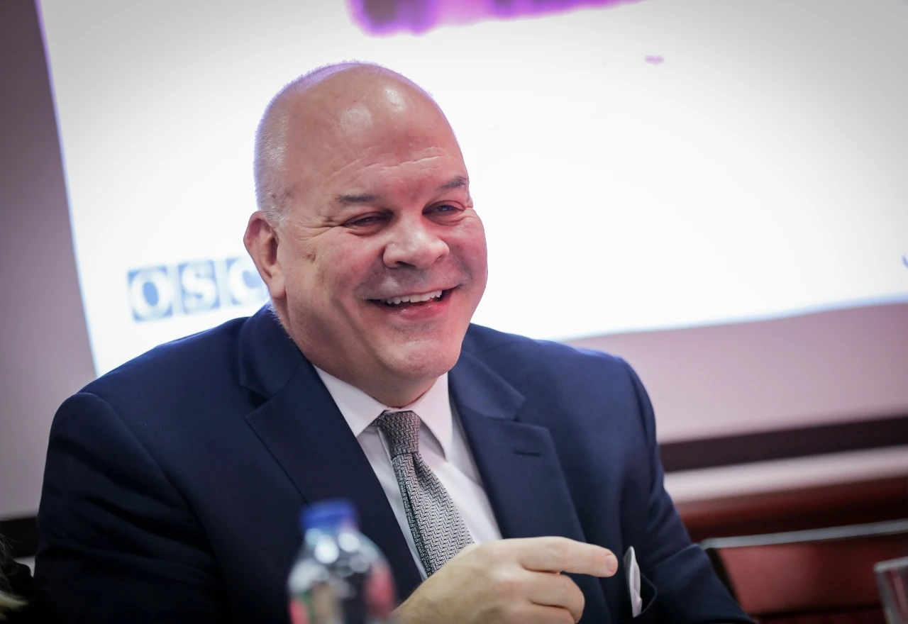 Zanima vas diplomacija? Pitajte šefa misije OSCE-a u BiH sve što vas zanima 