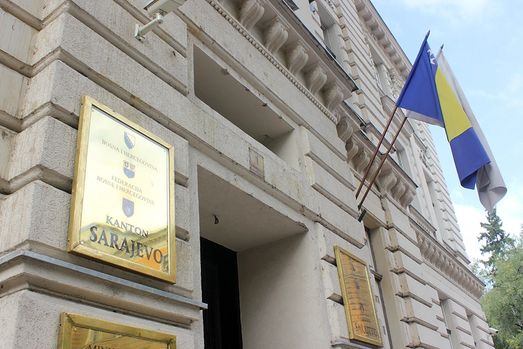 Vlada KS vjeruje u nevinost ministra Bošnjaka