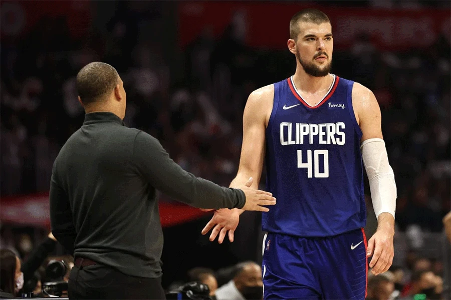 Zubac drži ritam, Clippersi slavili, Nurkić dobar, ali Sunsi gube