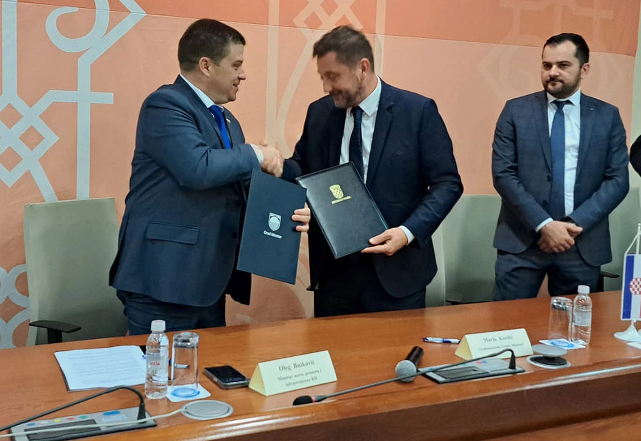 Hrvatska ulaže u Mostar: 900.000 eura za jaču zračnu povezanost!