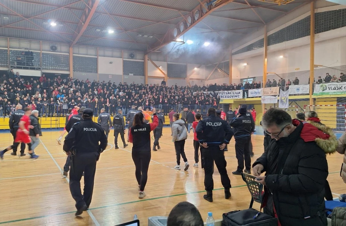 Incident na utakmici RK Velež – SRK Zrinjski: Atmosfera linča i prekid od sat vremena