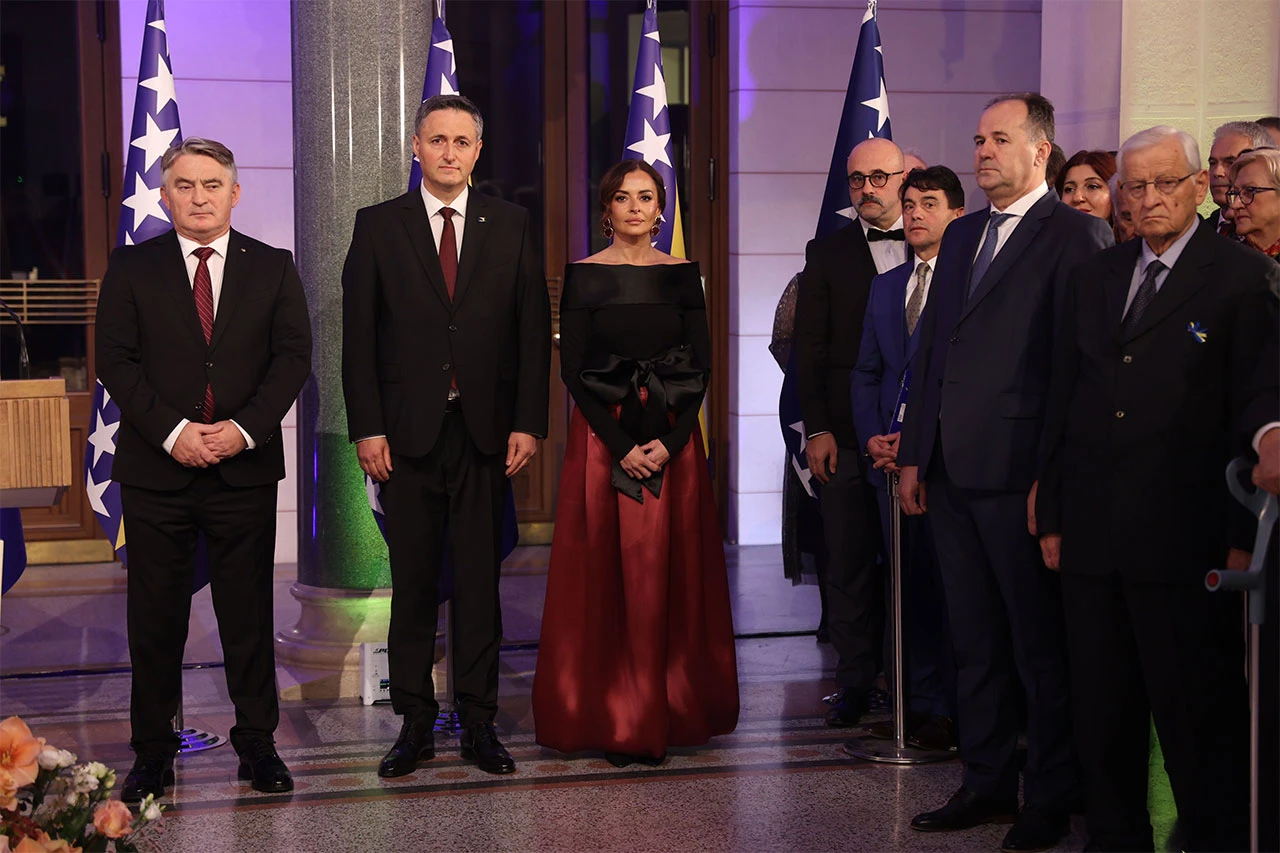 FOTO Svečani prijem kod Bećirovića i Komšića