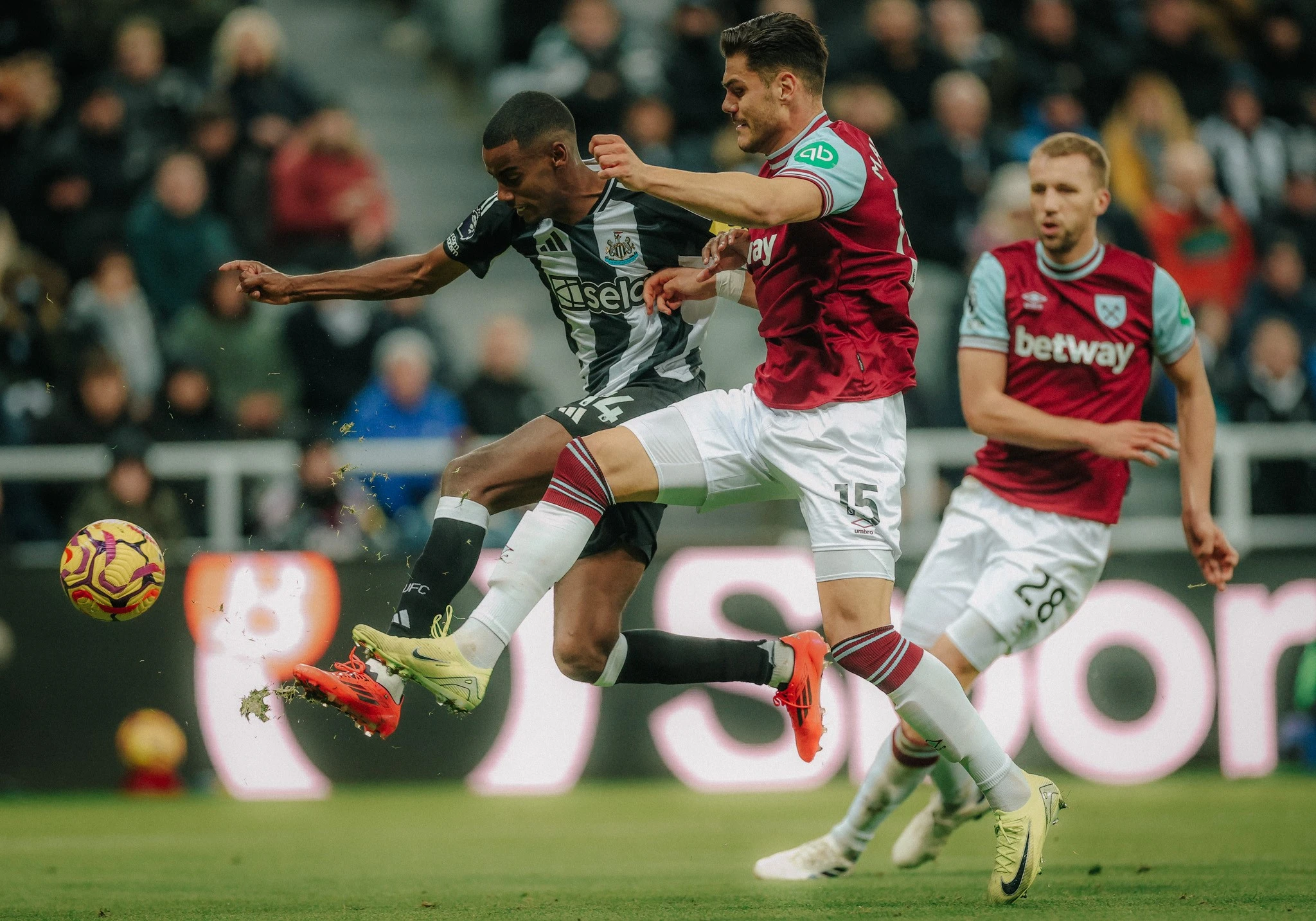 VIDEO I West Ham kao gost prekinuo pobjedničku seriju Newcastlea