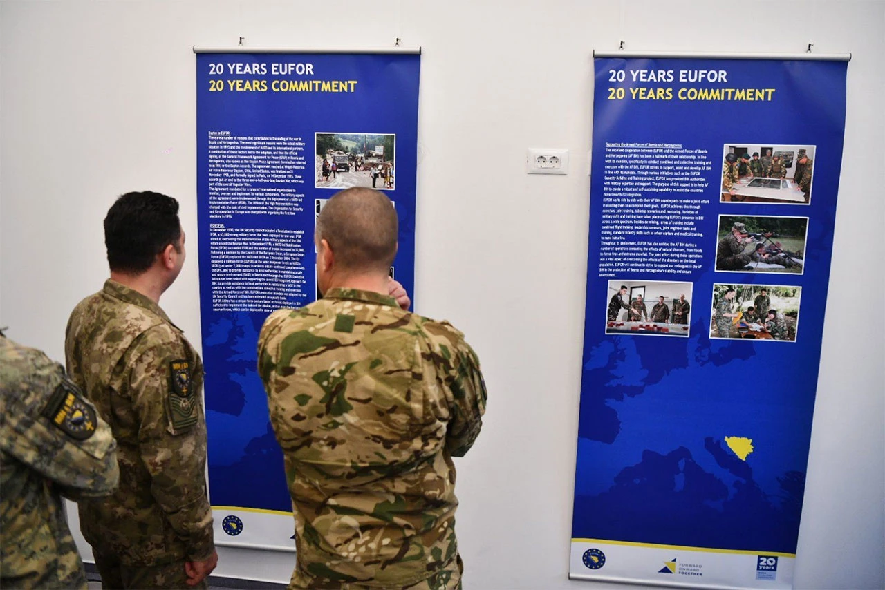 EUFOR izložbom obilježava dvadeset godina čuvanja mira u BiH