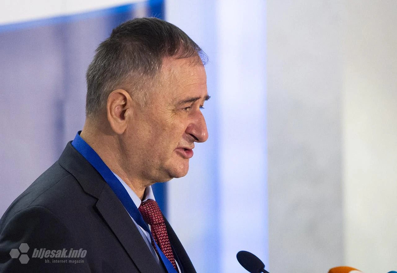 Halil Lagumdžija traži od članova VSTV-a izjašnjenje o Dodikovim izjavama protiv Kajganića