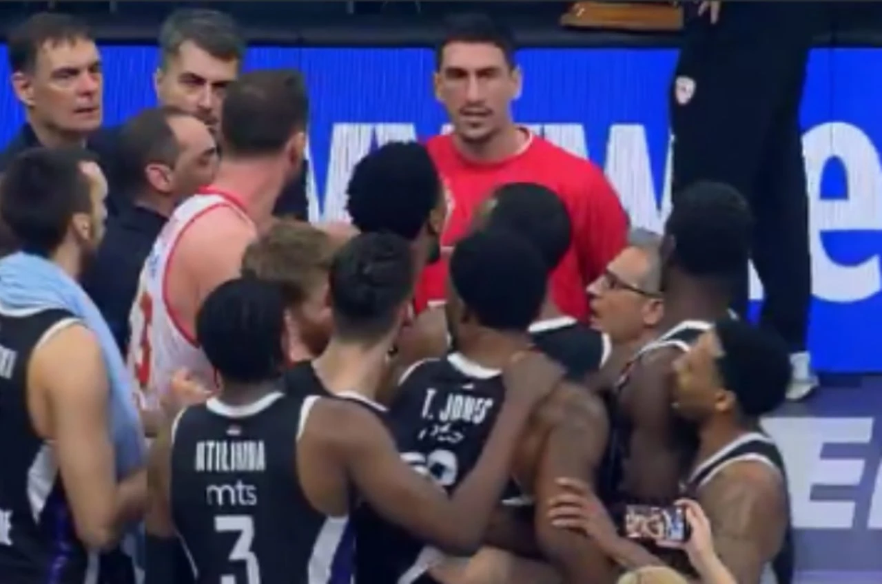 VIDEO I Gužva nakon utakmice Partizan - Olympiacos