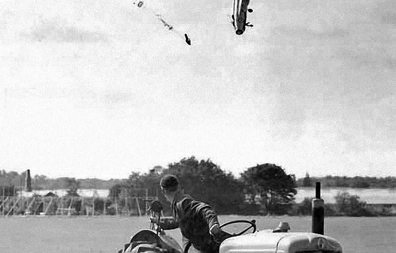 Fotografija koja je zauvijek obilježila povijest avijacije: George Aird i Lightning F1