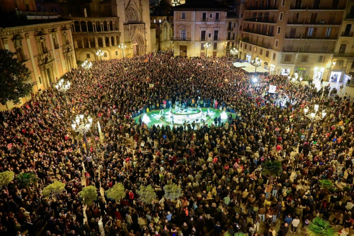 100.000 prosvjednika traži ostavke zbog smrtonosnih poplava u Španjolskoj