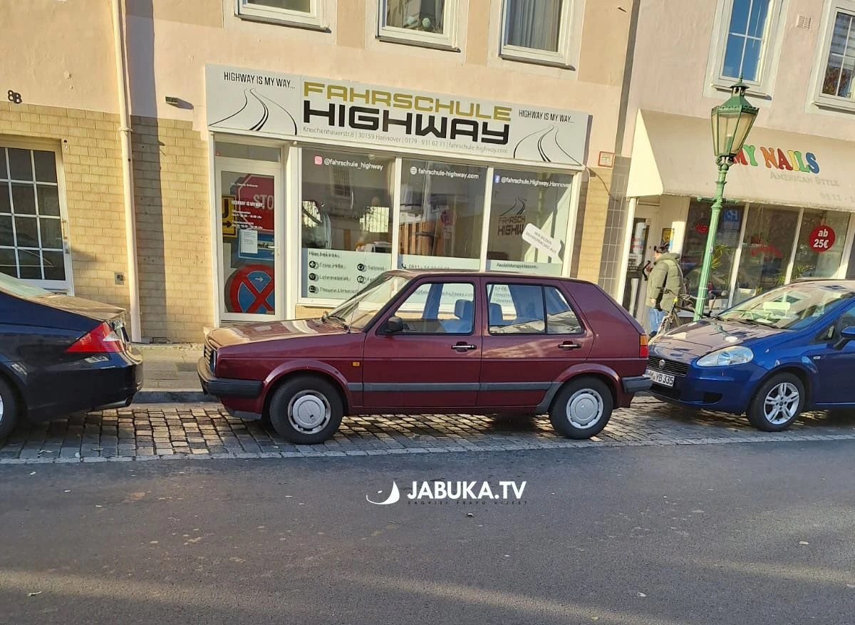 S kultnom "dvicom" iz Hannovera za Široki