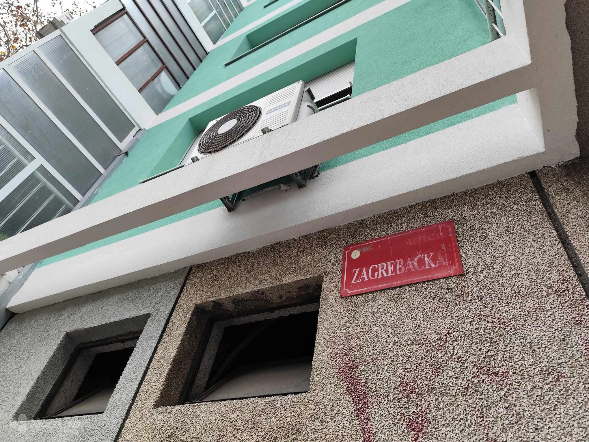 Grad Mostar uskoro bi trebao dobiti ploče sa kućnim brojevima